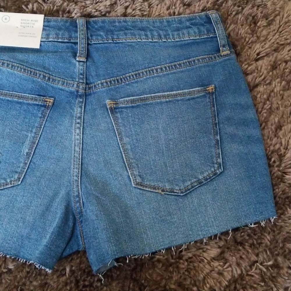 Universal Thread Shorts size 6 - Picture 6 of 7